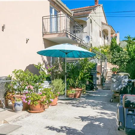 With Parking Space - 27140 Apartment *